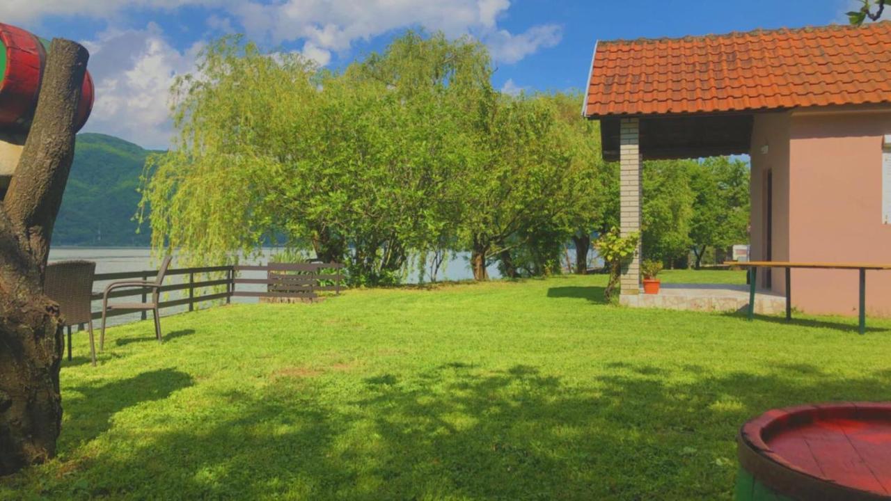 Dedin Raj Villa Golubac Exterior photo