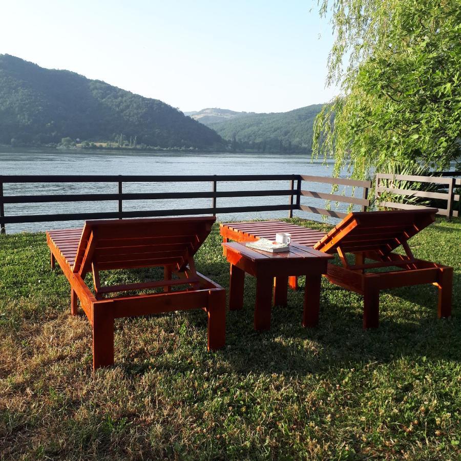 Dedin Raj Villa Golubac Exterior photo